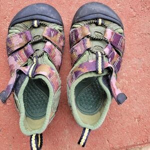 Keen sandals (toddler)